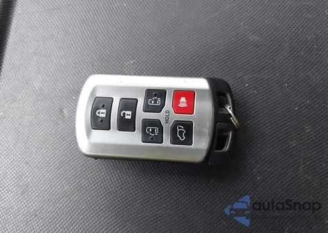 2013 Toyota Sienna Limited 7 Passenger z USA, uszkodzony, nr VIN 5TDDK3DC3DS054803